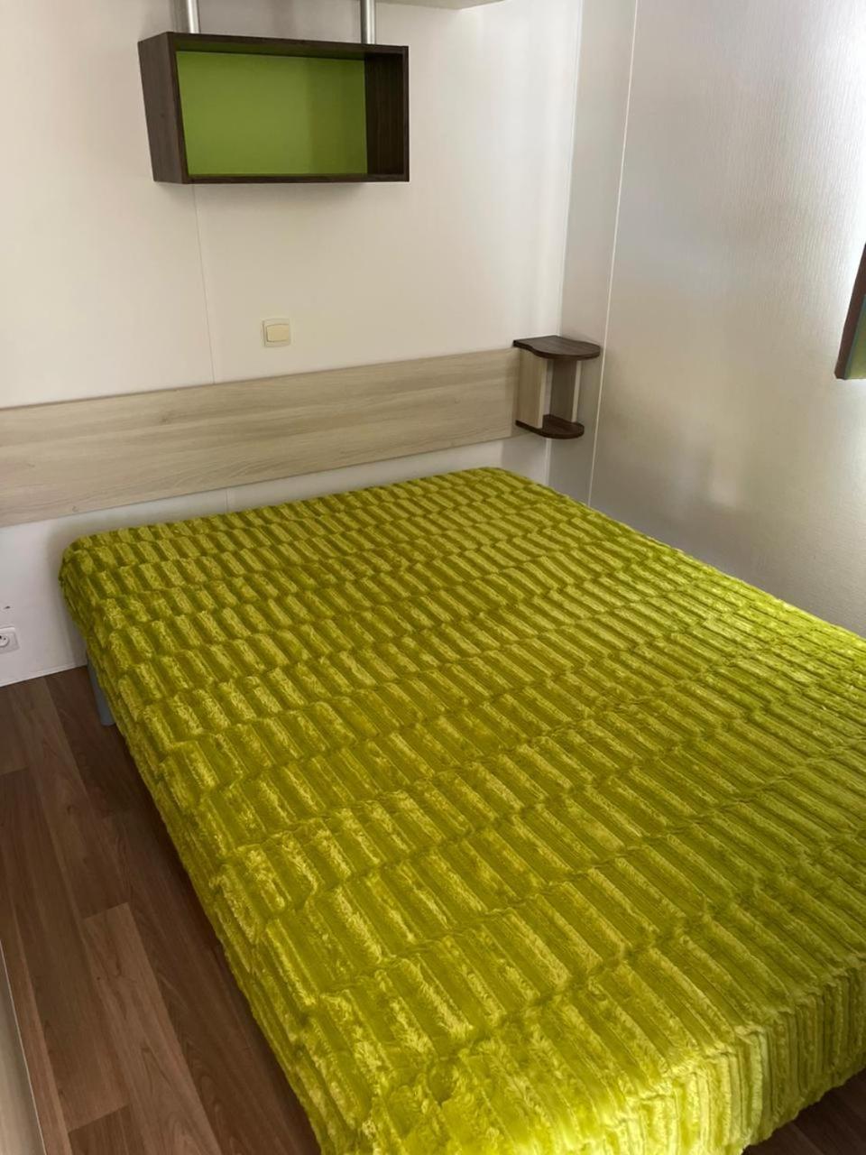 Bungalow Martins Nazare Land'S Hause Патаяш Номер фото