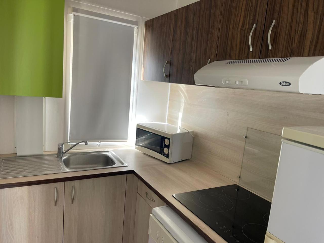 Bungalow Martins Nazare Land'S Hause Патаяш Номер фото
